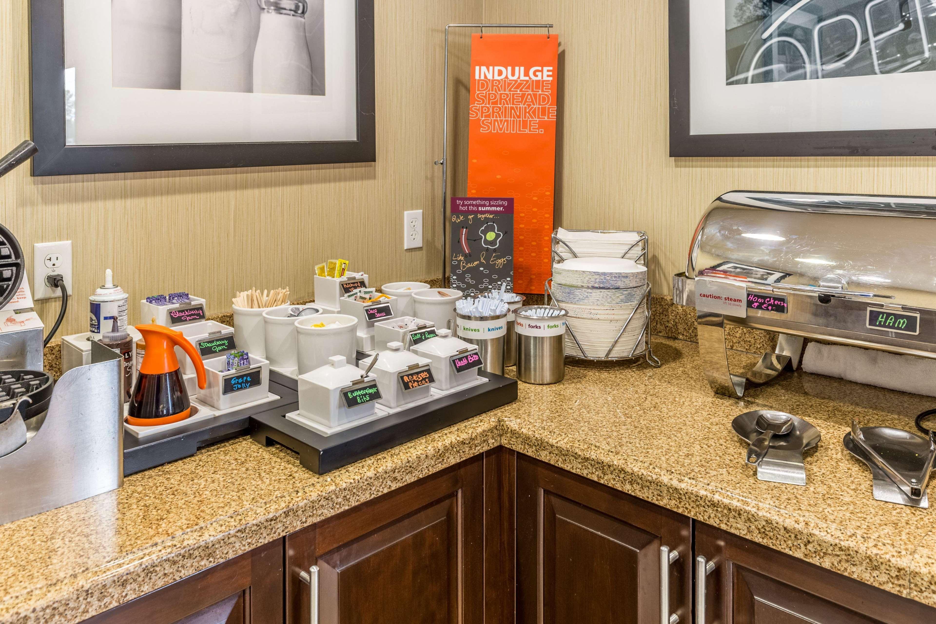 Hampton Inn Owensboro Bagian luar foto